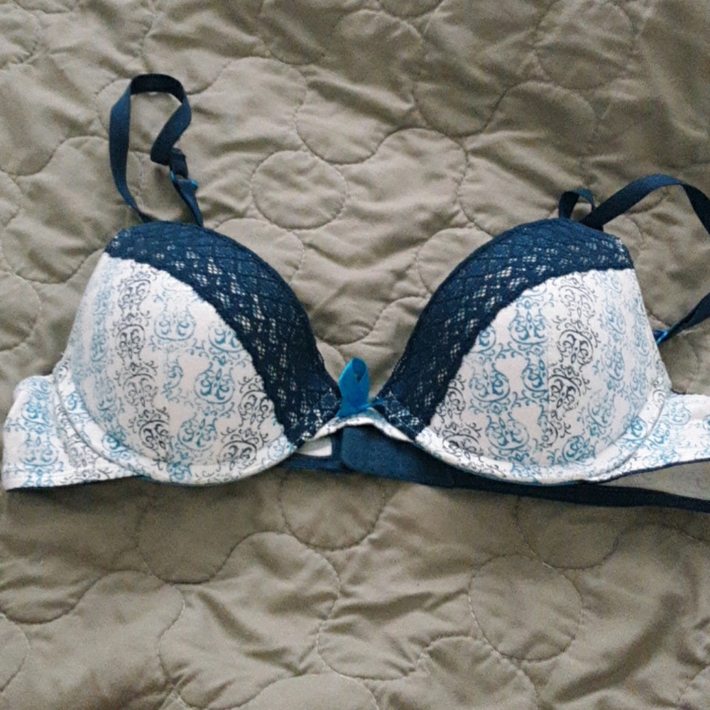Bra